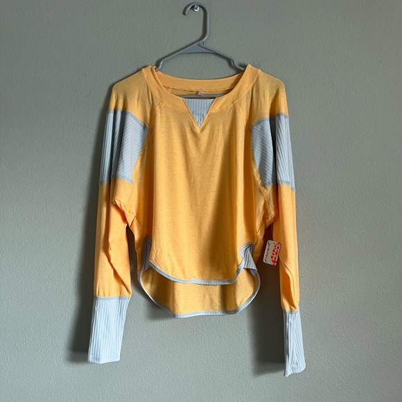 FREE PEOPLE Spotlight Long Sleeve Layer in Light Papaya Combo size small NWT - Picture 1 of 4
